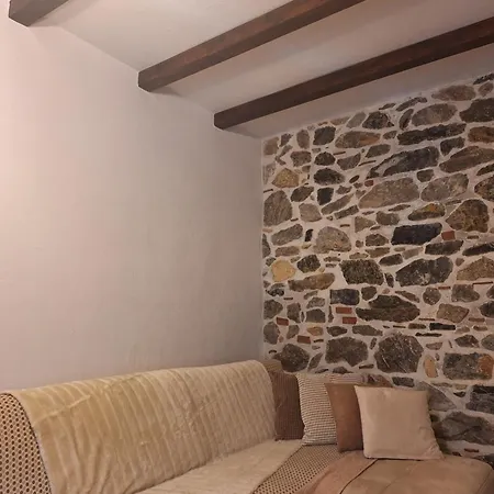 Traditional House In Kampia בית נופש
